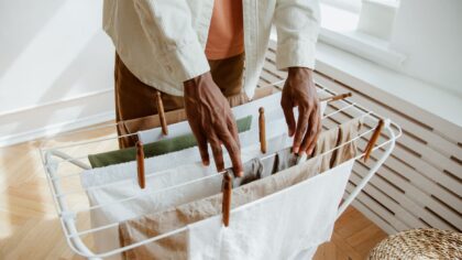 Enklere klesvask: små grep som gir mindre kaos på vaskerommet
